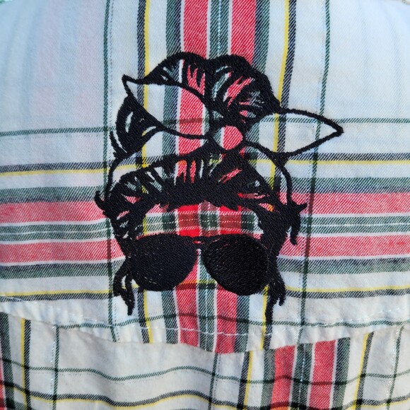 UPCYCLED Flannel with "Messy Bun" Embroidered Patch | Large - Picture 6 of 6